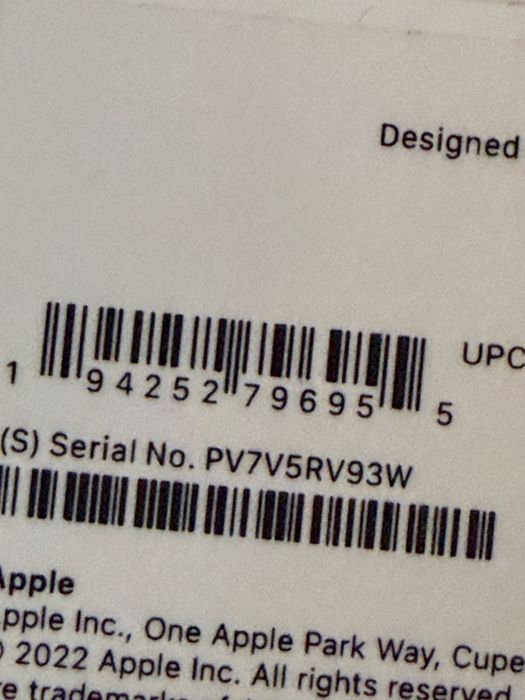 Tablet  iPad APPLE z 2024 jak nowy nie ma śladów użytkowania