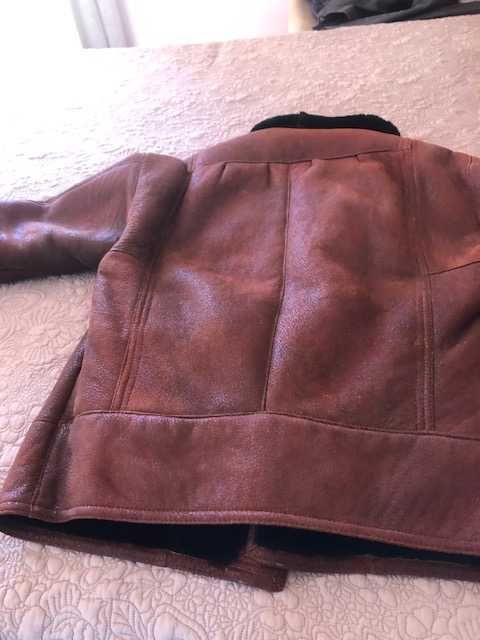 Blusão / Casaco muito quentinho em pele