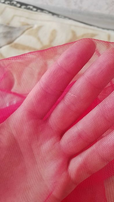 Фатинова спідниця червона на поясі, 380 грн Акція