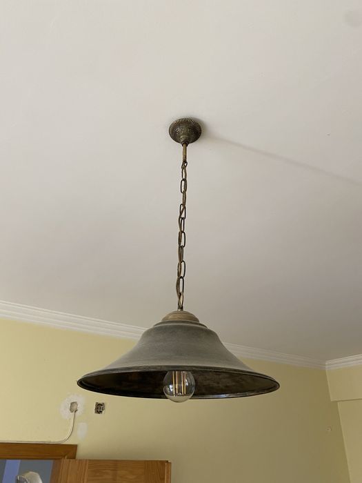 Candeeiros em latão