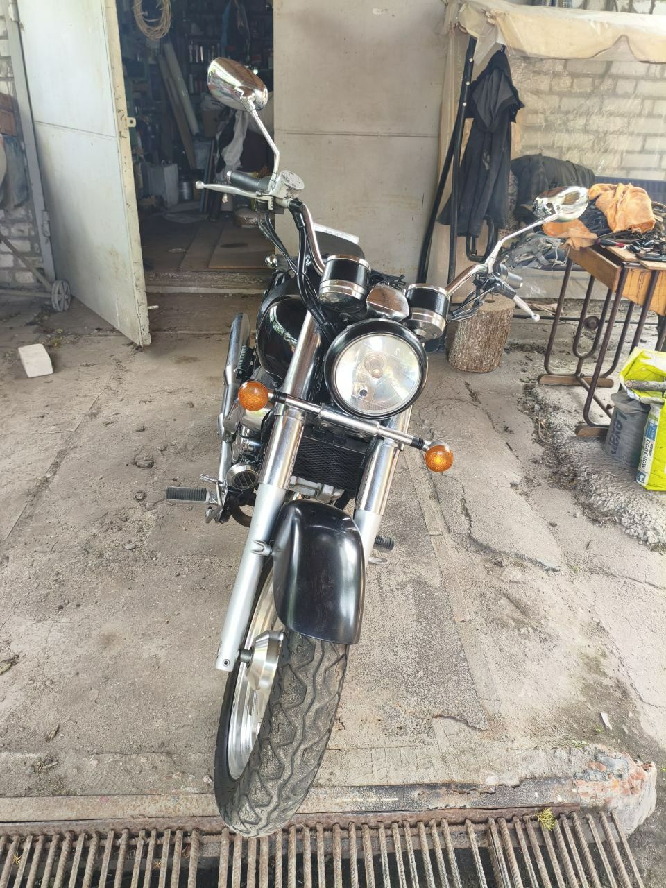 Чоппер, круизер Hyosung GV250 Aquila, вешка
