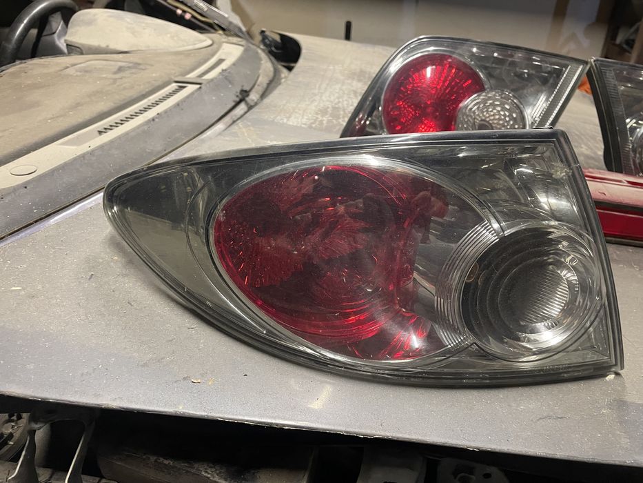 Задние стопы фары фонари  мазда 6 GG рестайлинг