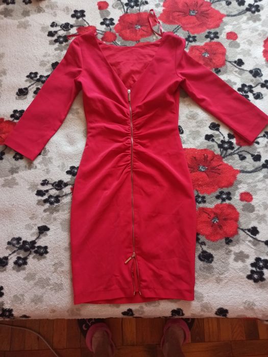 Платья на изящную девушку или женщину