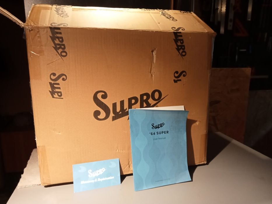 Amplificador de guitarra supro super 64