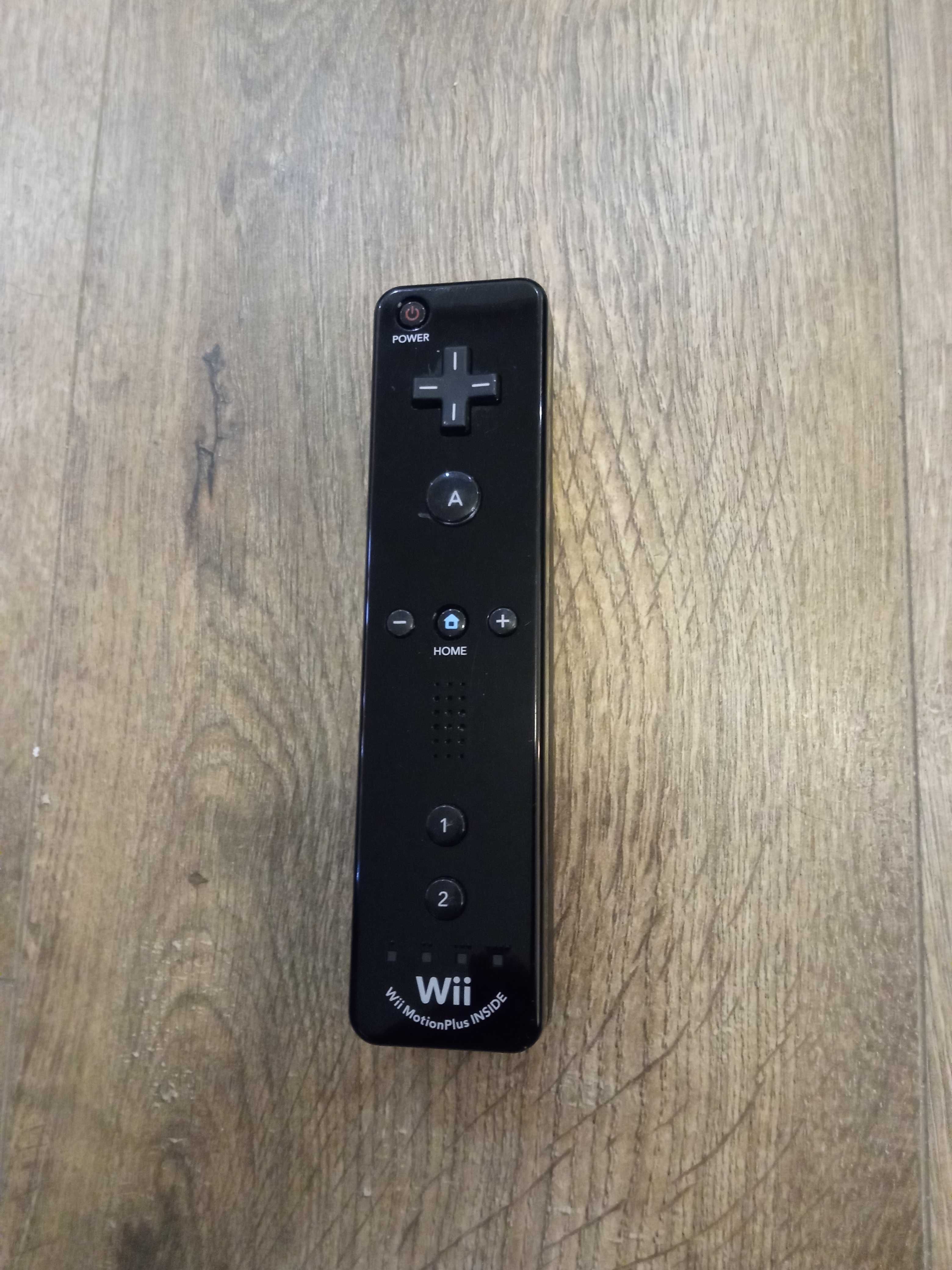 Nintendo Wii Remote z Motion Plus