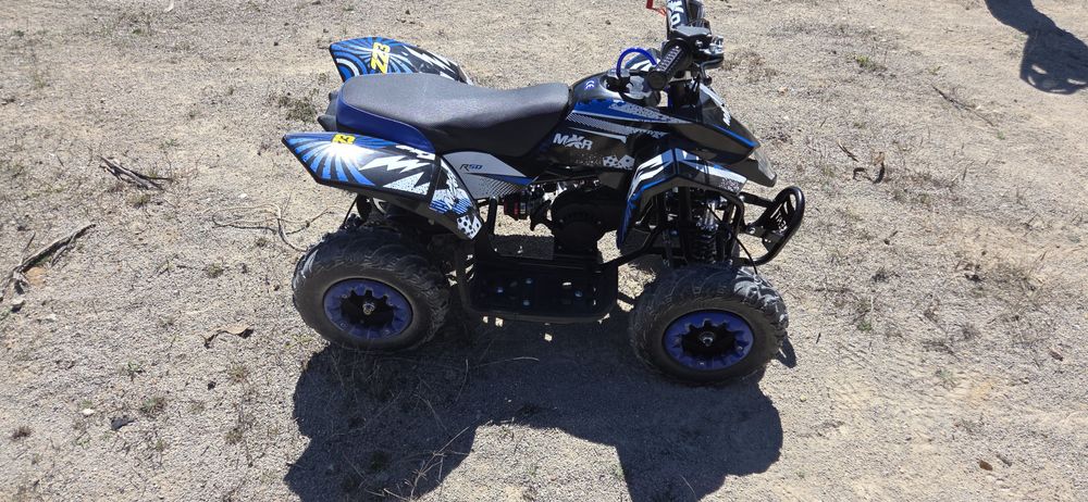 Vendo Moto 4 criança