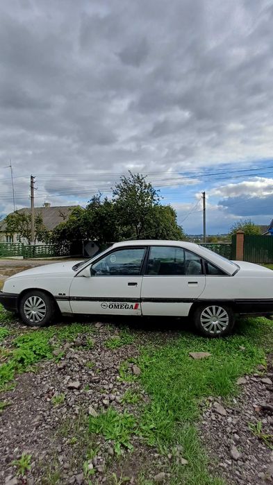 Продам Опель омега.а