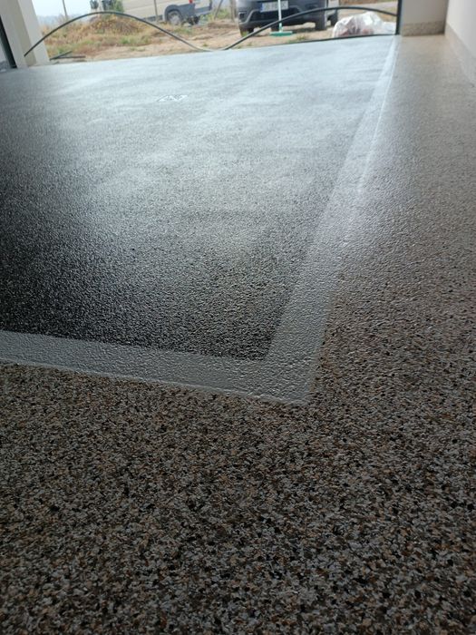 Hydroizolacje żywiczne na balkony i tarasy ,posadzki żywiczne .