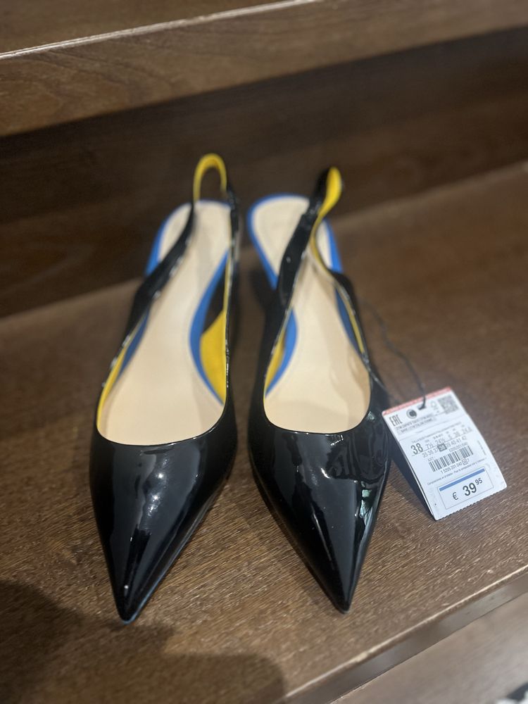 Nowe Lakierowane buty ZARA na obcasie z odkrytą piętą, rozmiar 38