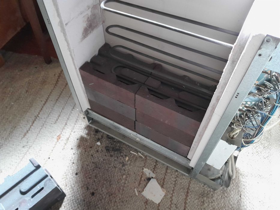 piec akumulacyjny dynamiczny 1,6 KW -13,6 kwh  220V-380V  technotherm