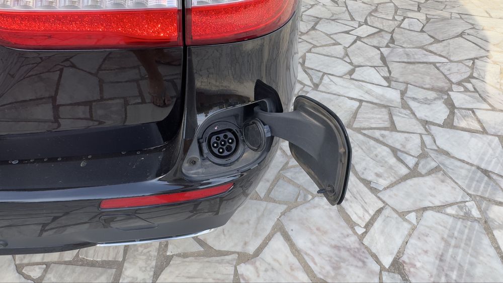 Mercedes E 300de Hibrido plug-in diesel Black Edition