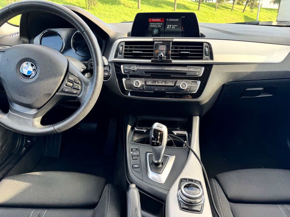 BMW 116 d Line Sport Auto Nacional 135.000kms ( revisoes BMW )