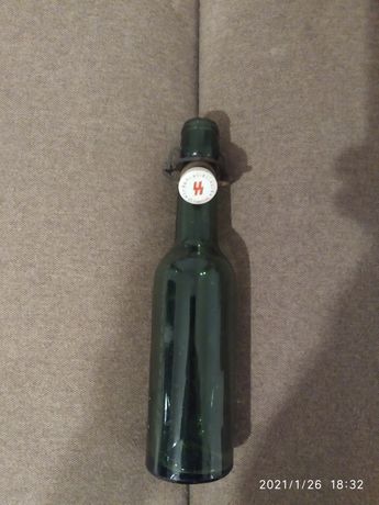 Stara zielona butelka niemiecka