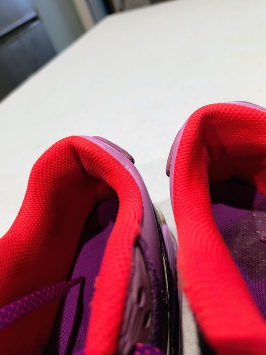 Кросівки жіночі Nike Air MAX