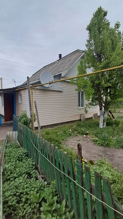 Продам будинок в районі Ковельського парку