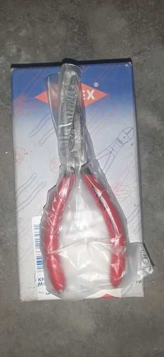 Szczypce knipex 30-140...