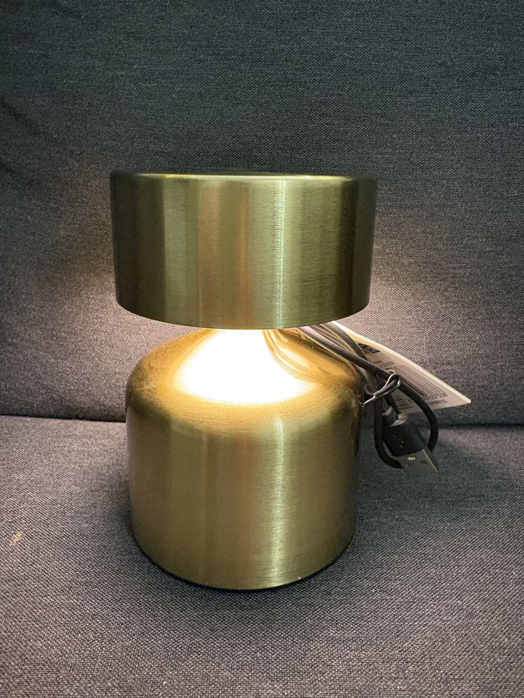 Lampka , lampa dotylkowa