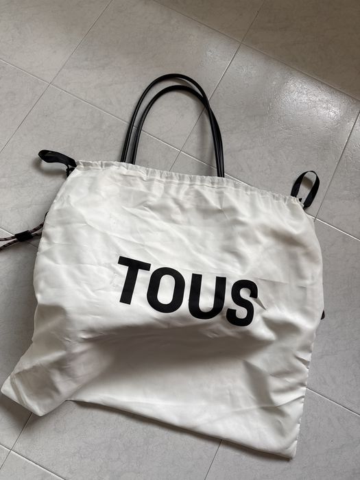 Mala TOUS  Preta tote grande Empire de nylon reciclao