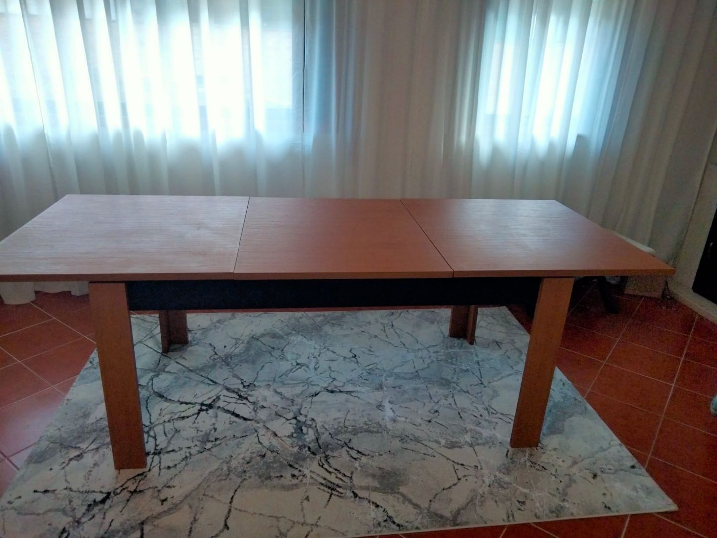 Mesa de jantar extensível