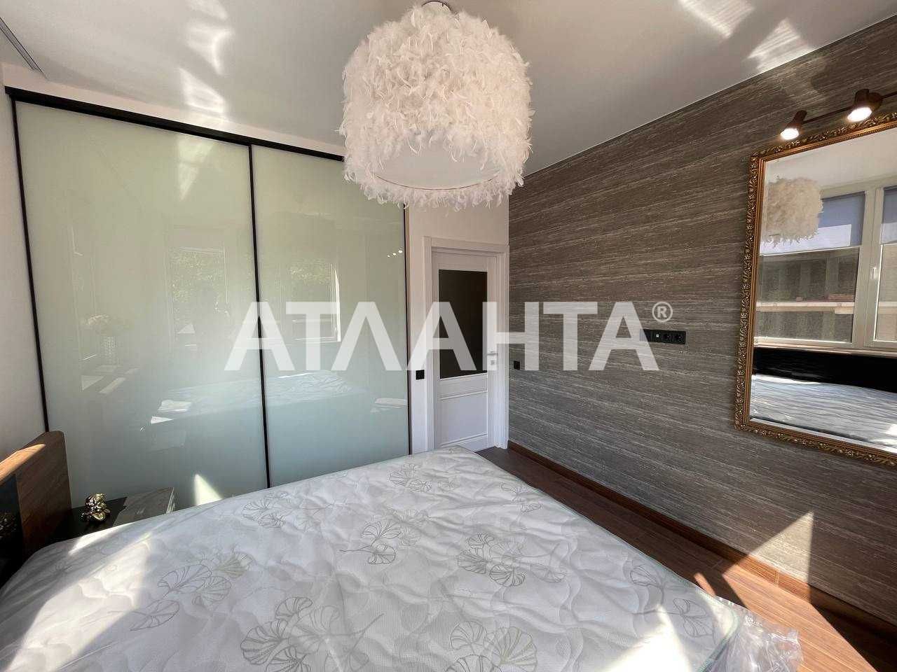 2-кім. квартира з терасою в ЖК Derby Style House на 4 ст. Б.Фонтана