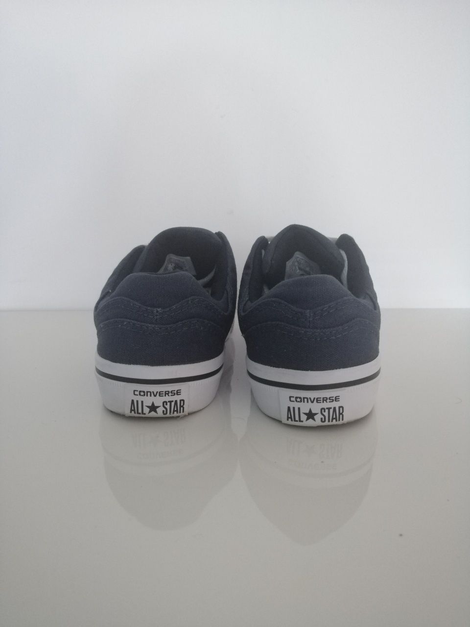 Converse roz.37(22.5cm.)