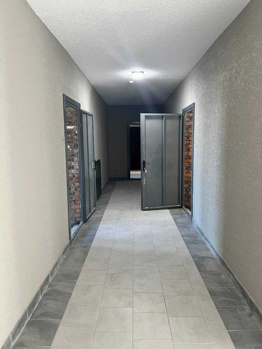 Продаж 2к в зданому будинку для інвестора. Ракове, Вул. Довженка 4