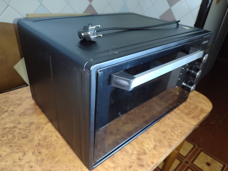 Електрична духовка настільна Ardesto MEO-N40CB