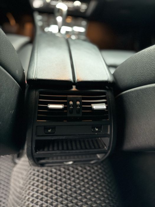 Продам БМВ Ф10, орігінальний м-пакет