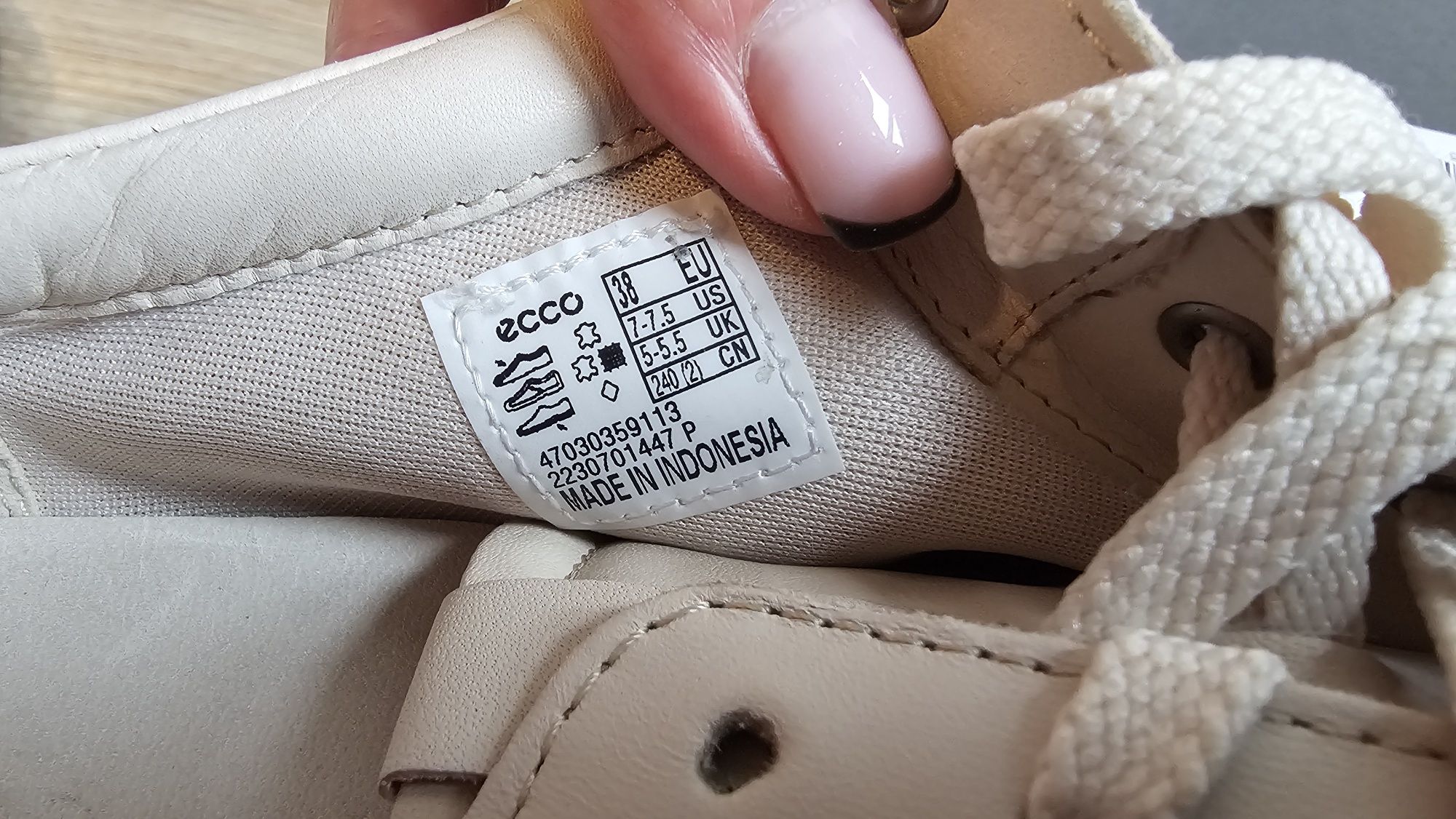 Sneakersy Ecco - rozm.38