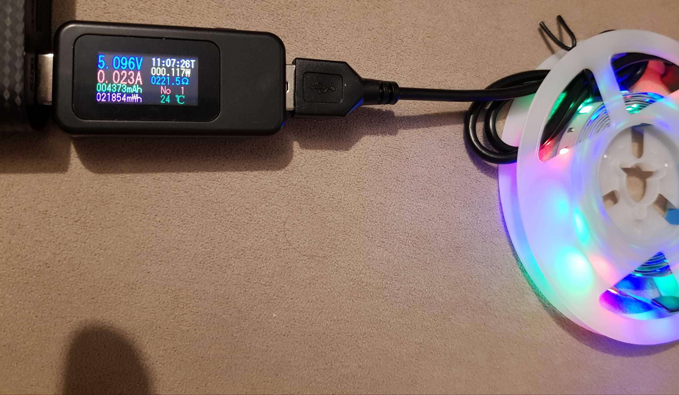 Светодиодная лед стрічка RGB 2835 LED лента 2 метра USB 5V пульт ДУ