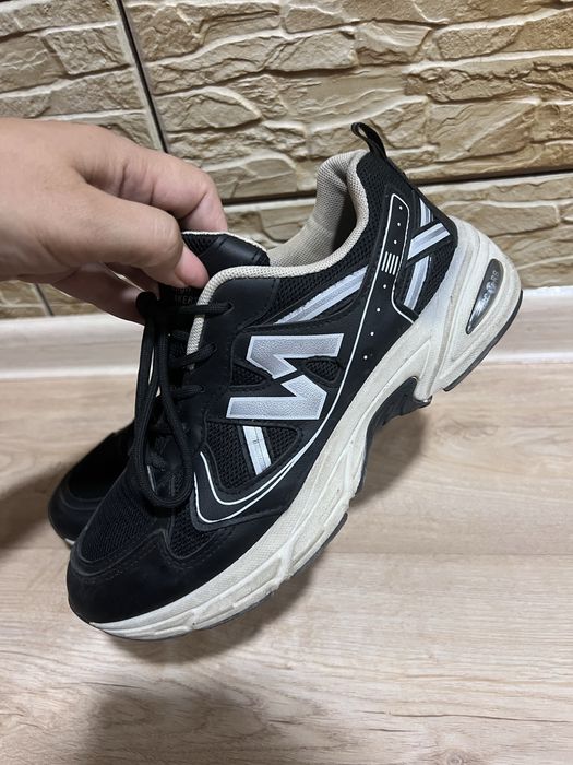 Кросівки унісекс