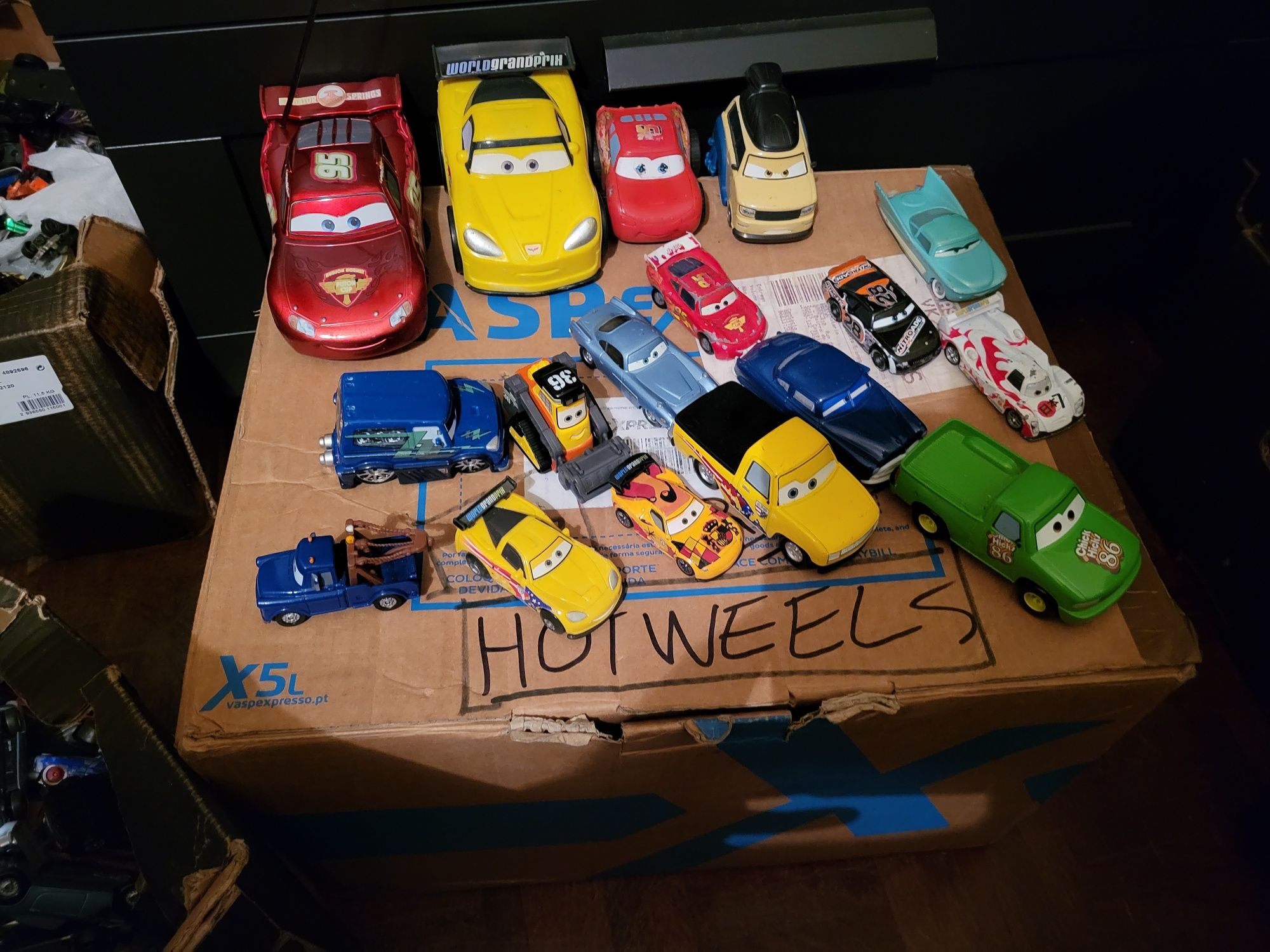 Faisca steve mcqueen pixar mattel