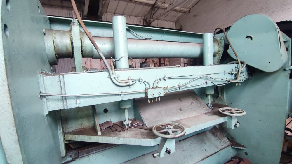 Ножиці гільотинні НА3218 (6,3*3150) Н3118 6,3х2000 НК3418; НД3316