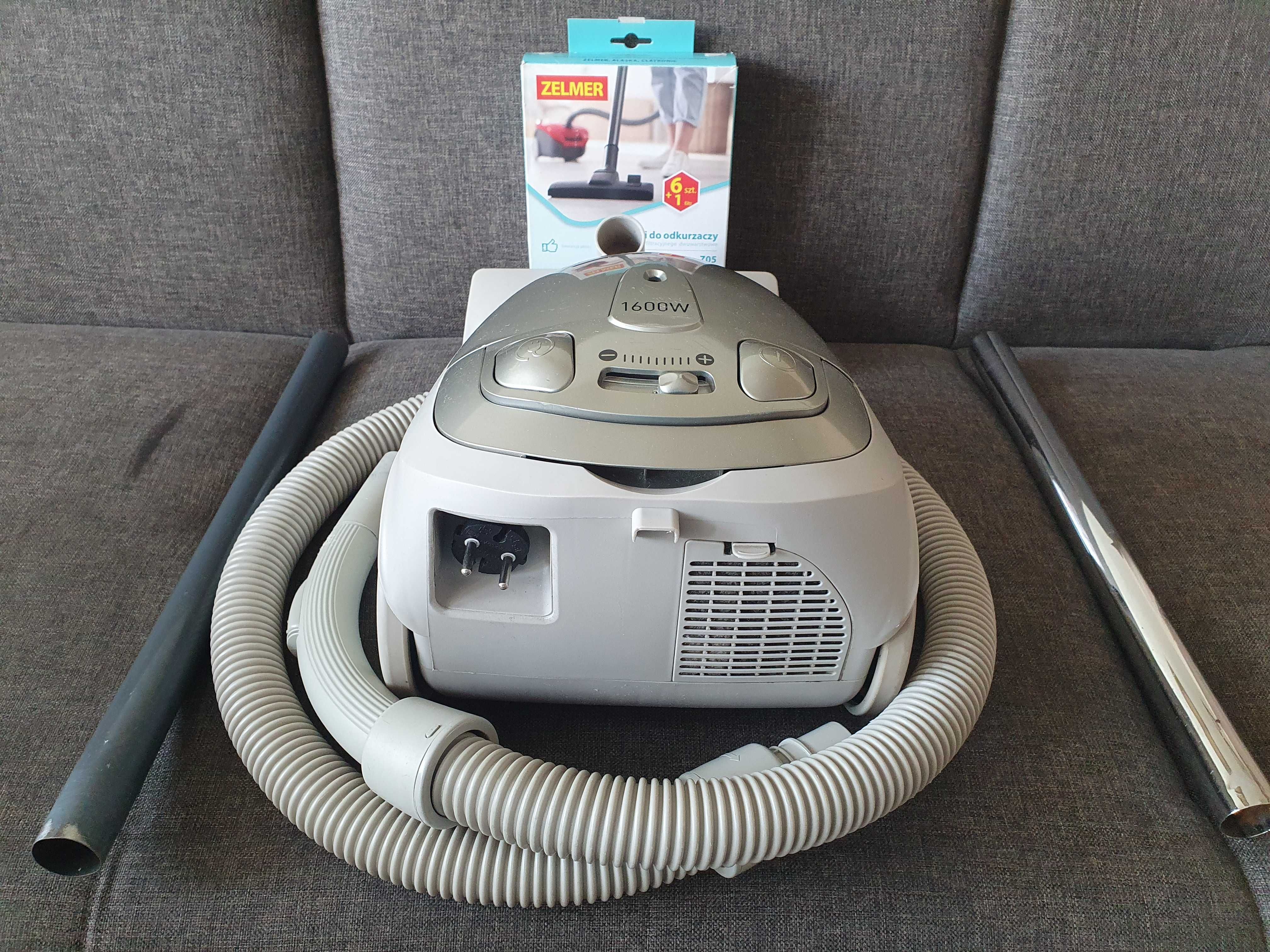 Odkurzacz Amica Qubis 1600W. AMICA QUBIS