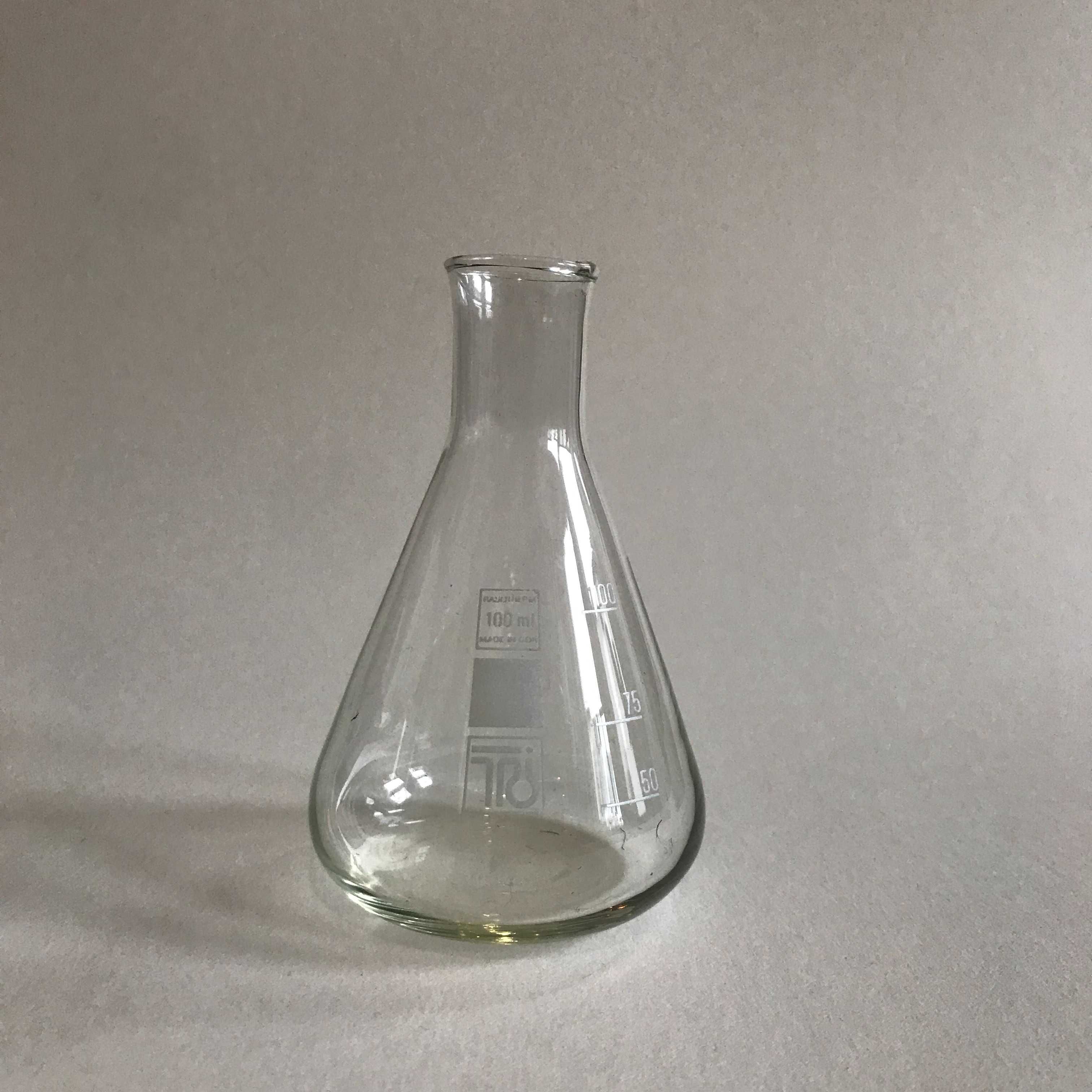 szkło laboratoryjne - Kolba stożkowa 100 ml  ( 50 szt )