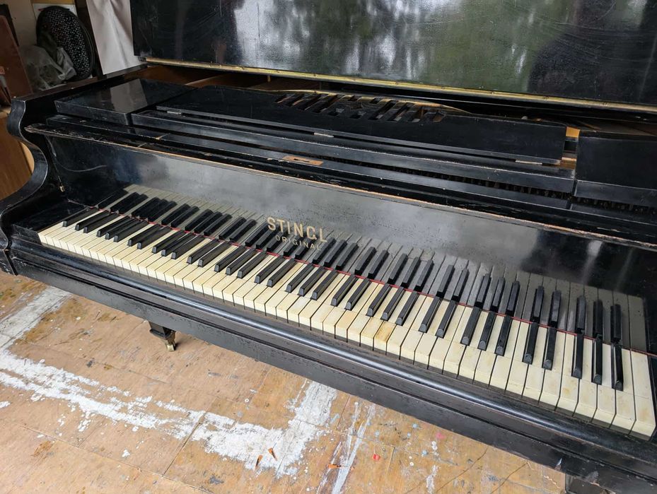 Fortepian STINGL model L5 - remont lub na części, proponuj cenę.