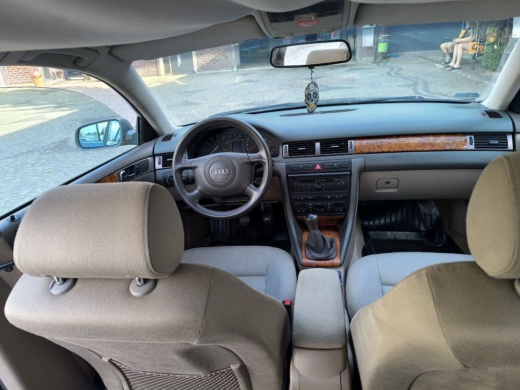 Audi A6 C5 2000 1.8t gaz