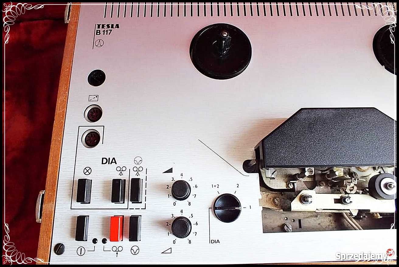 Magnetofon szpulowy Tesla B117 Made in Czechoslovakia