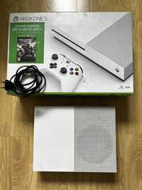 Xbox One S 1TB + Pudełko gry