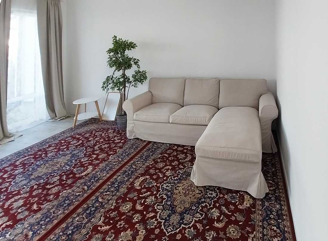 Sofa 3-osobowa z szezlongiem