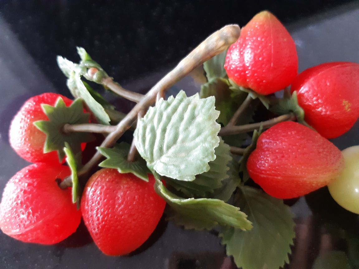 Fruta artificial antiga