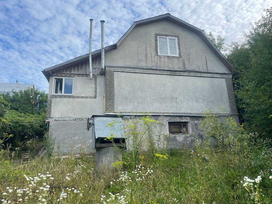 Продаж 2к будинку,підвал,мансарда,111 кв.м.,землі 7,8 сот,Лезнево!ТОРГ