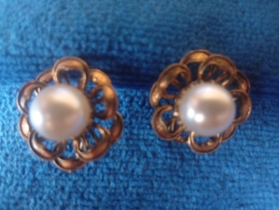 Вінтажні сережки