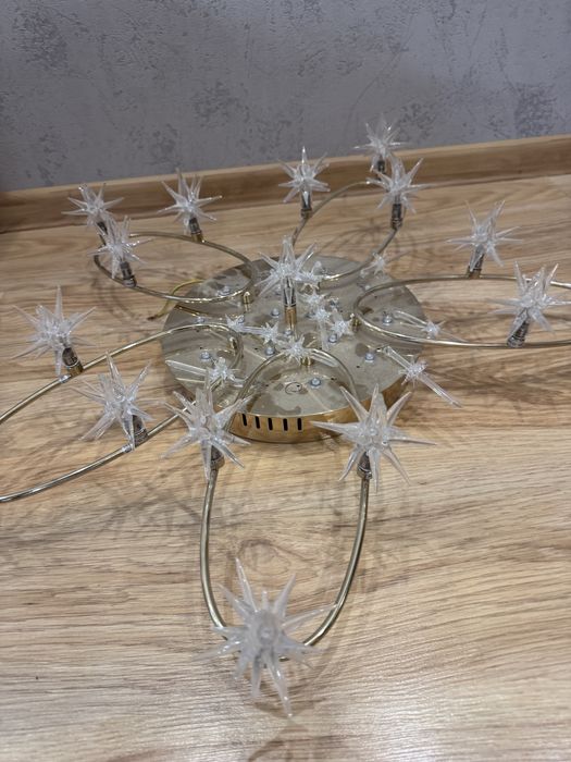 Люстра 12в лампи регулювання яскравості вмиканням