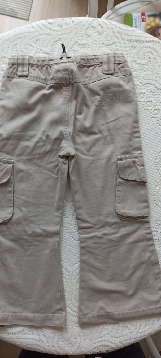 2 pary spodni dresowe i materiałowe-długie- dzinso-podobne rozm 98/104