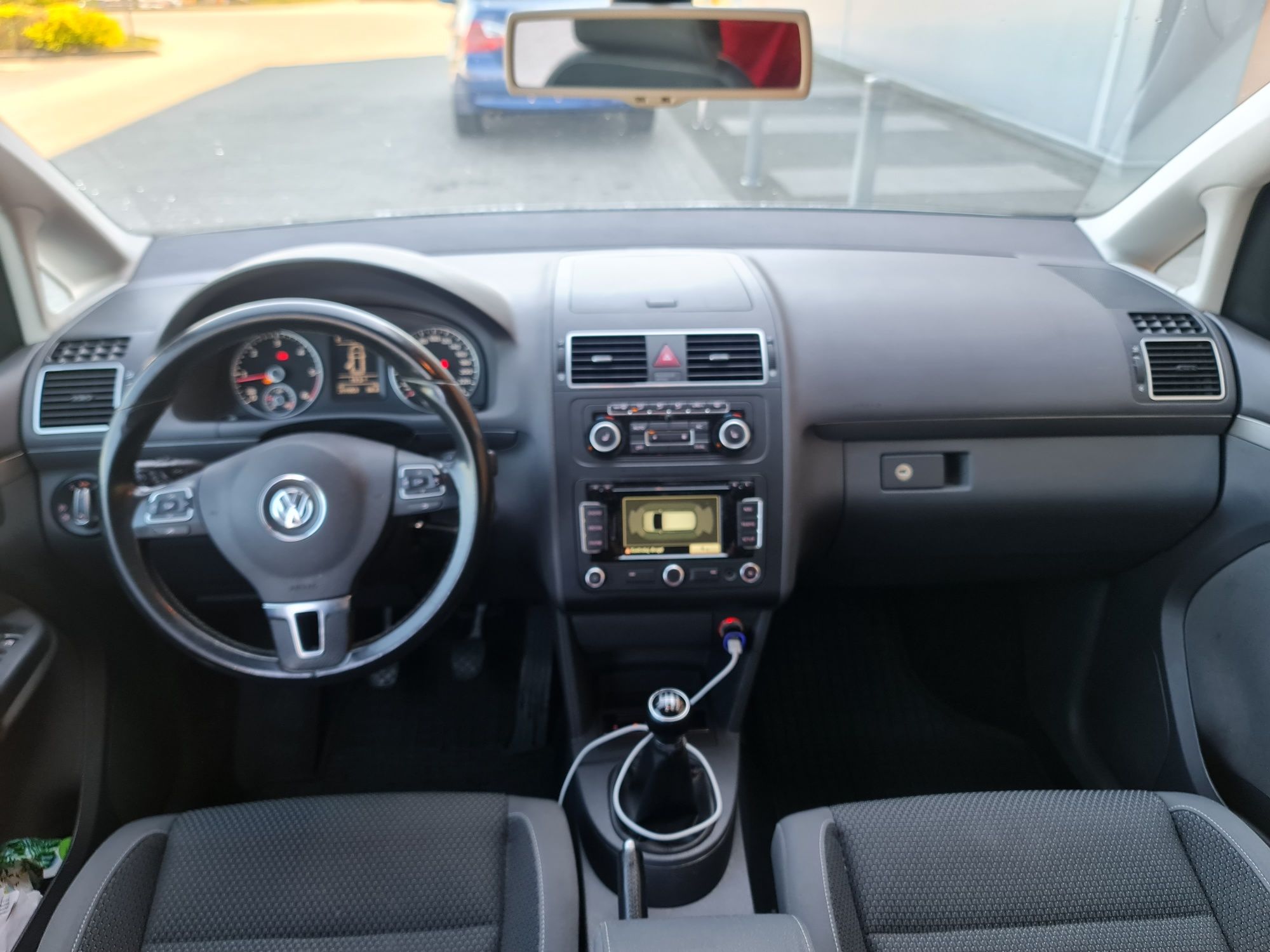 VW Touran manual ori lakier szyby i przebieg !