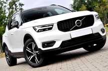 Volvo XC 40 PANORAMA _ SKÓRA _ NAVI _ Kamera _ RADAR _ Key Less Go _ BLIS _ LEDY