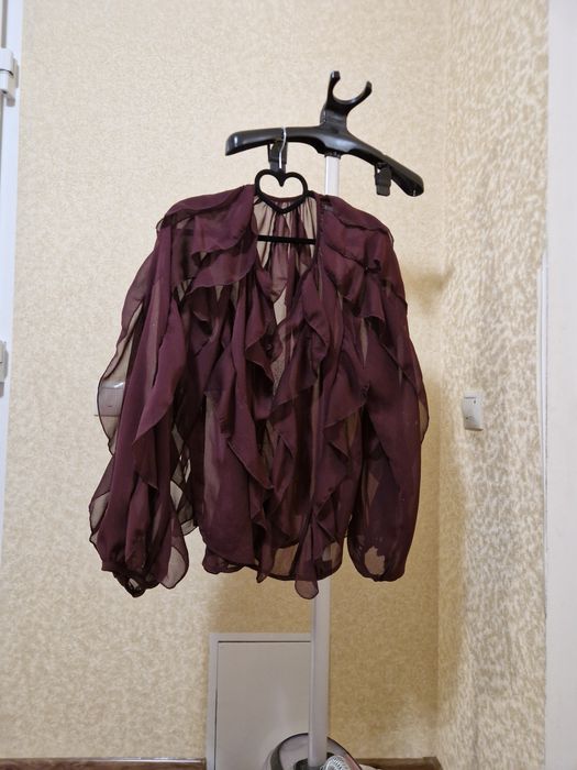 Нова бордова блузка — стильняч, вільний крій