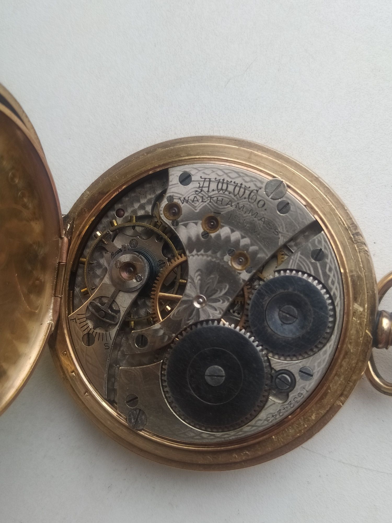 Шикарний кишеньковий годинник в колекцію відомого бренду Waltham