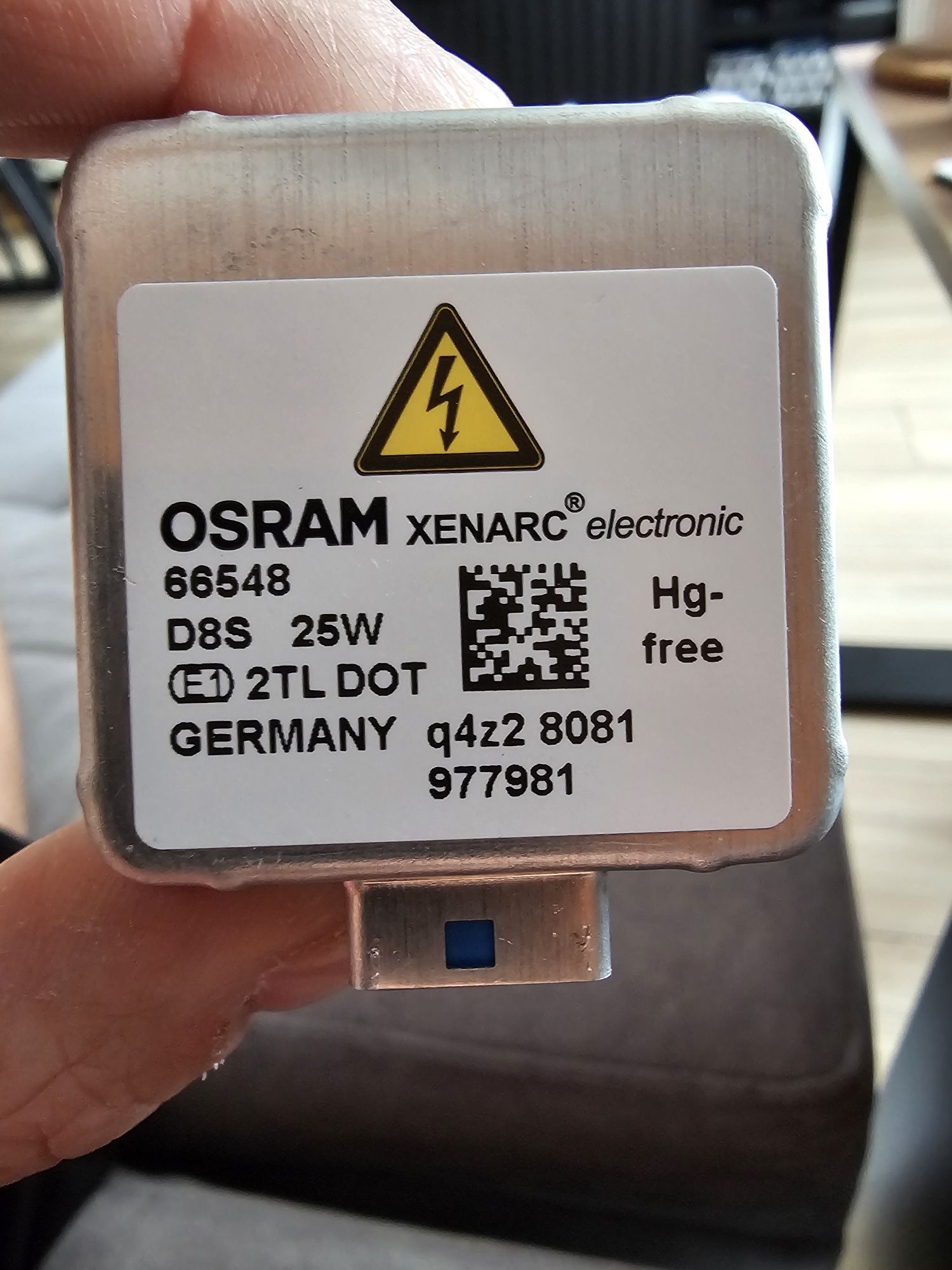 Żarówki xenon Osram D8S 25 W 66548